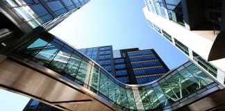 Google Ireland staff paid much less than London colleagues