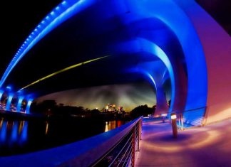 Minnesota photographers snap iconic bridges with breathtaking originality