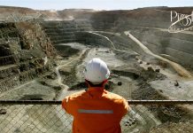 Mining companies’ links with politicians ‘susceptible to corruption’ – report