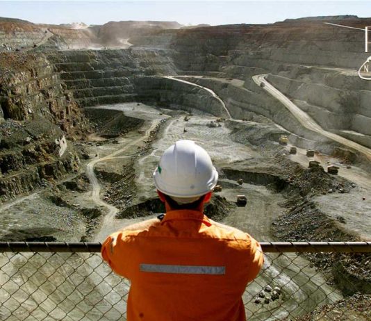 Mining companies’ links with politicians ‘susceptible to corruption’ – report