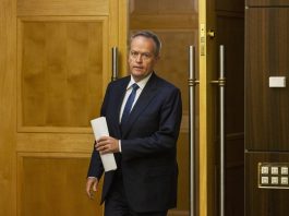 Unions likely to be more challenging for a Shorten government than boats