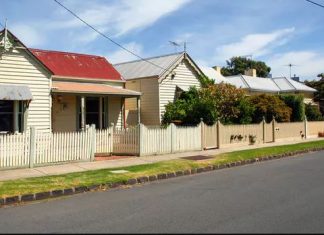 Real estate agents targeting tenants is the lowest of the low blows during election 2019