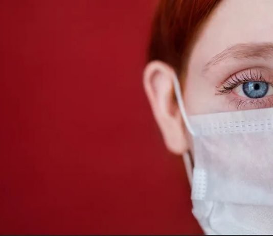 Coronavirus: how worried should I be about the shortage of face masks? Or can I just use a scarf?