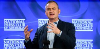 Campaigner behind teal victory reveals his stunning next move