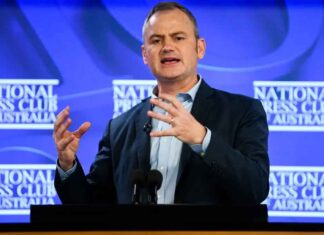 Campaigner behind teal victory reveals his stunning next move