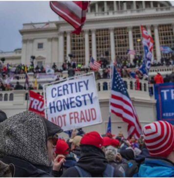 Bannon’s War Room: How One Man’s Podcast Fueled Unrest and Shaped a Nation’s Destiny